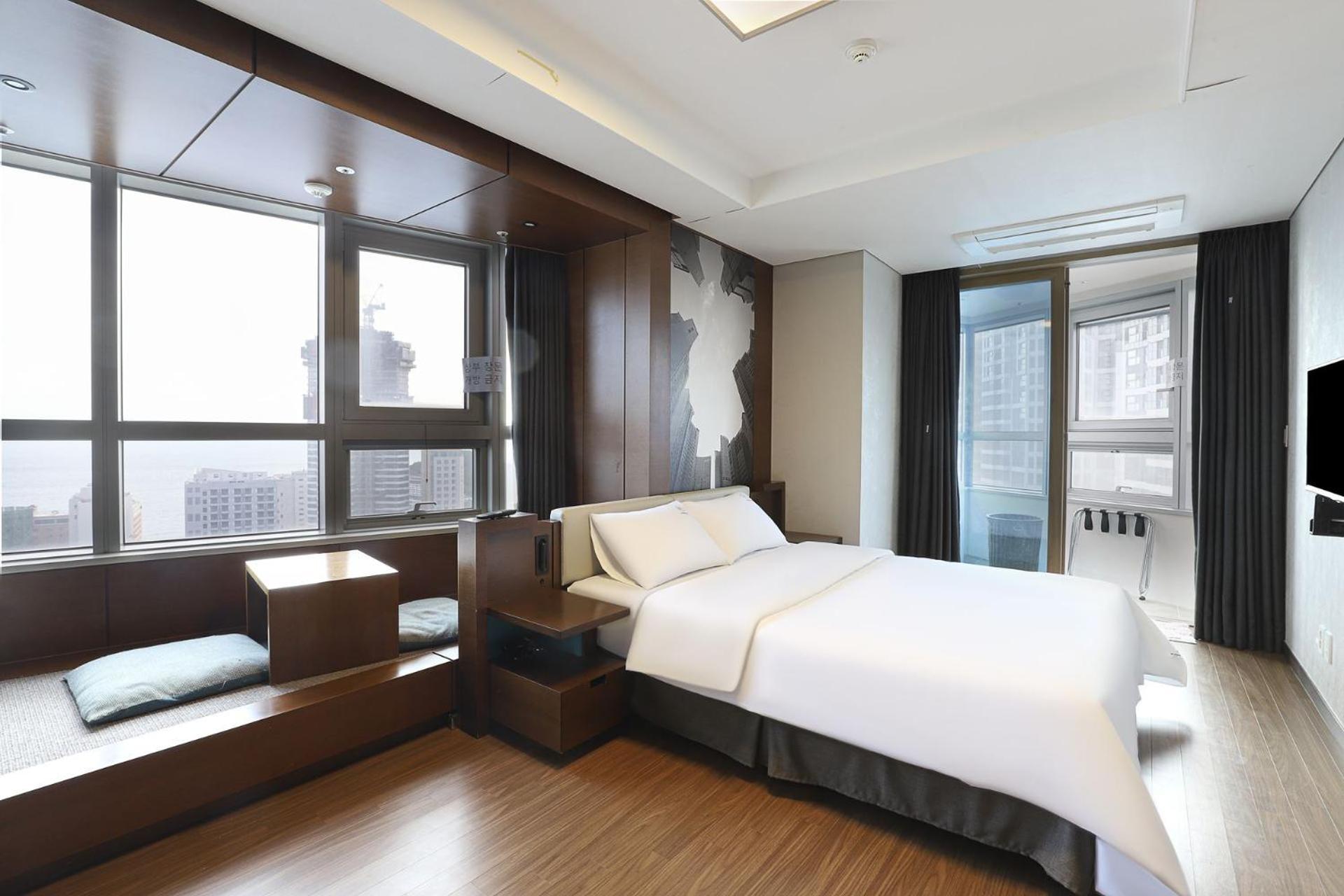 W Residence Hotel Busan Esterno foto