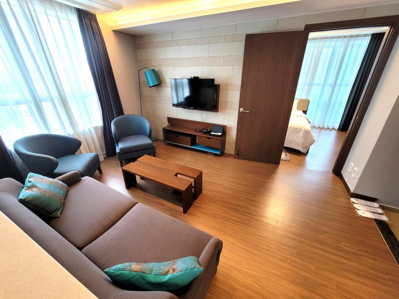 W Residence Hotel Busan Esterno foto
