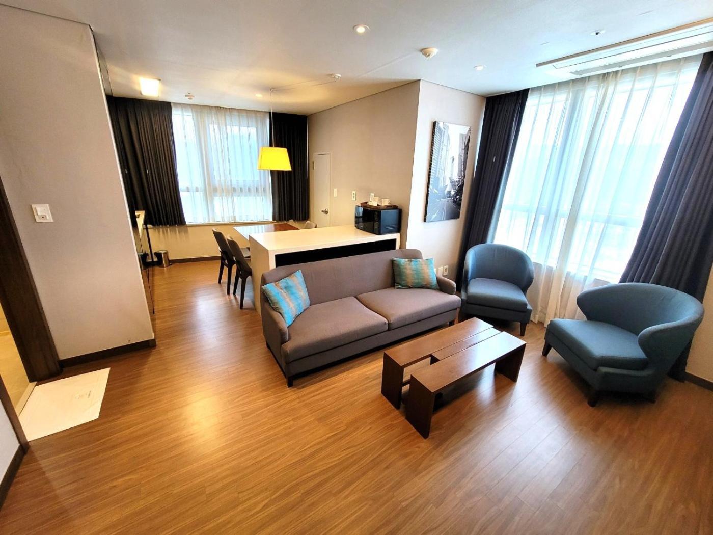 W Residence Hotel Busan Esterno foto