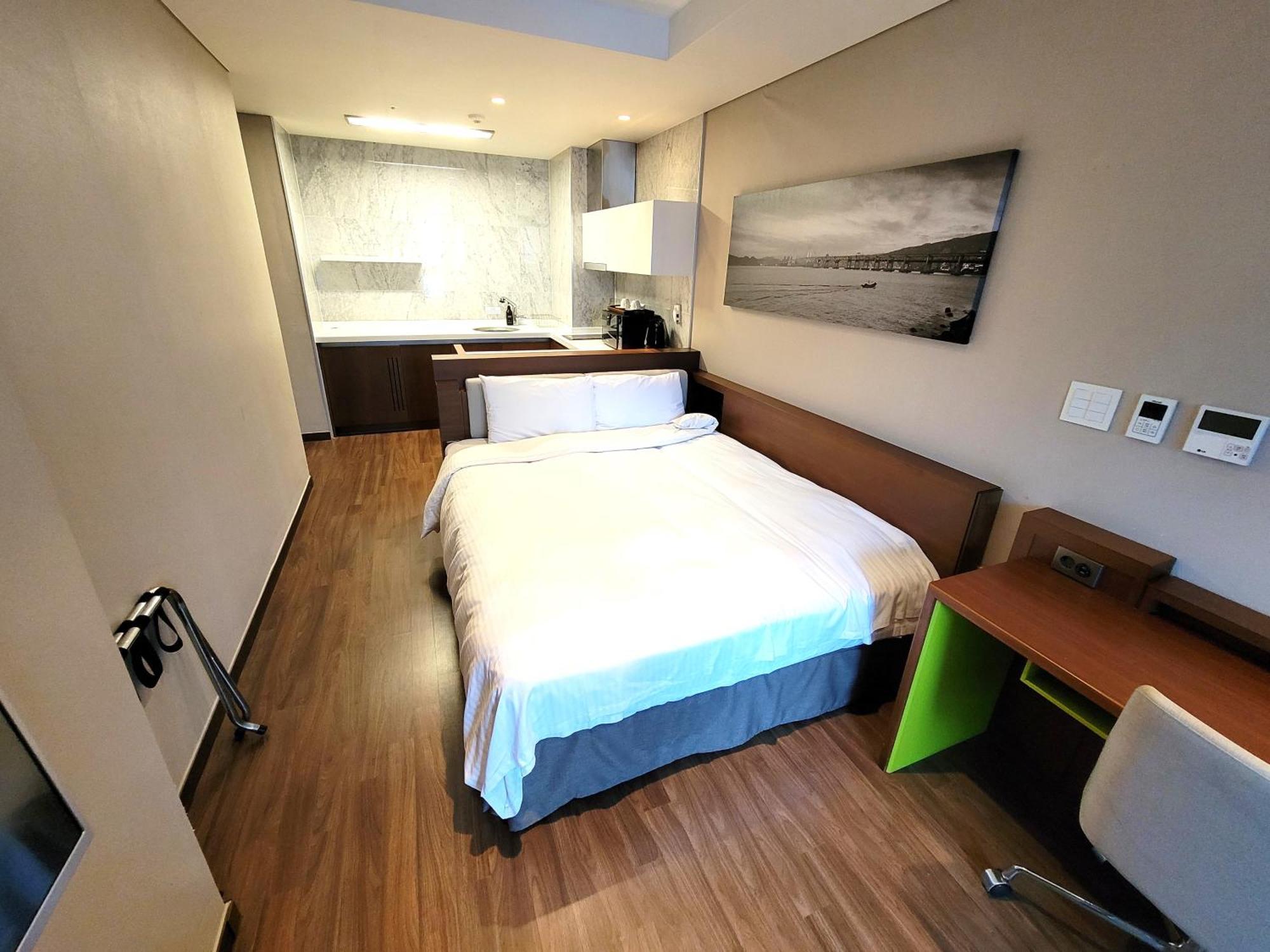 W Residence Hotel Busan Esterno foto