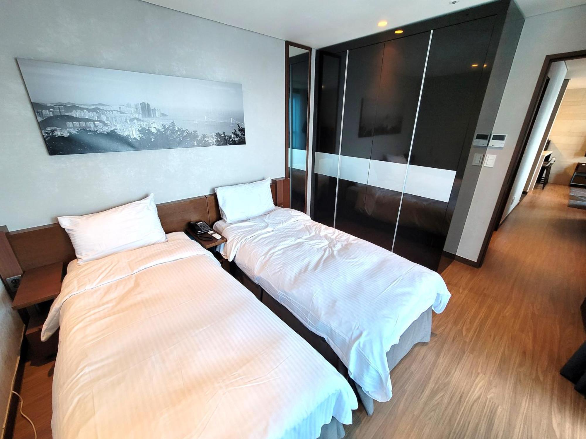 W Residence Hotel Busan Esterno foto
