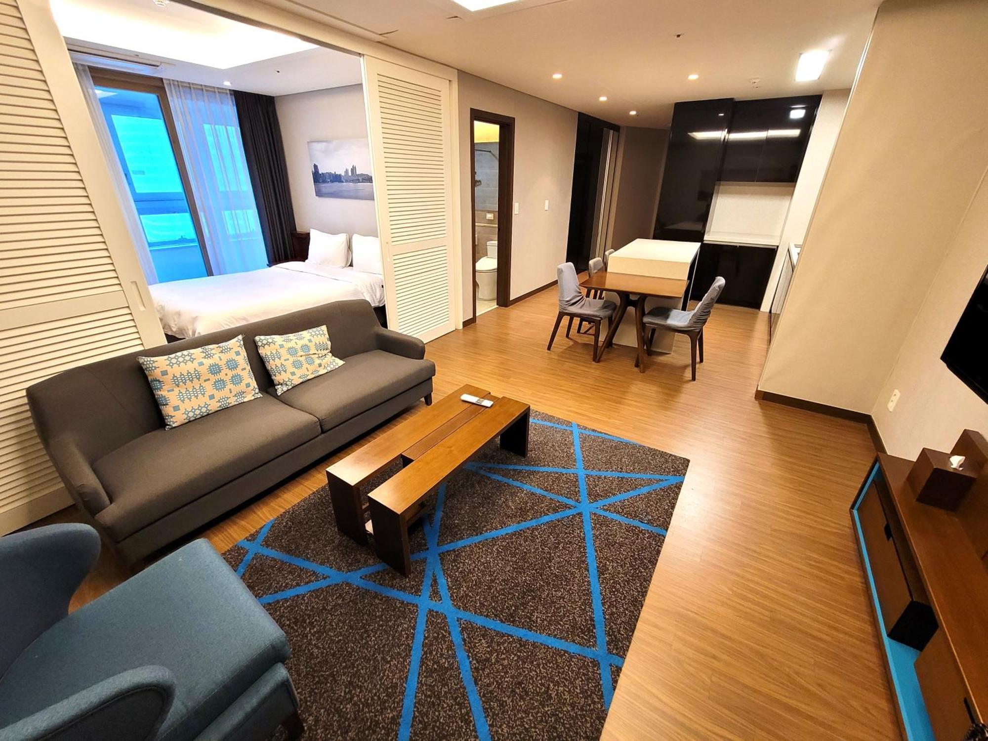 W Residence Hotel Busan Esterno foto